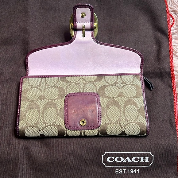 COACH wallet - Picture 6 of 11